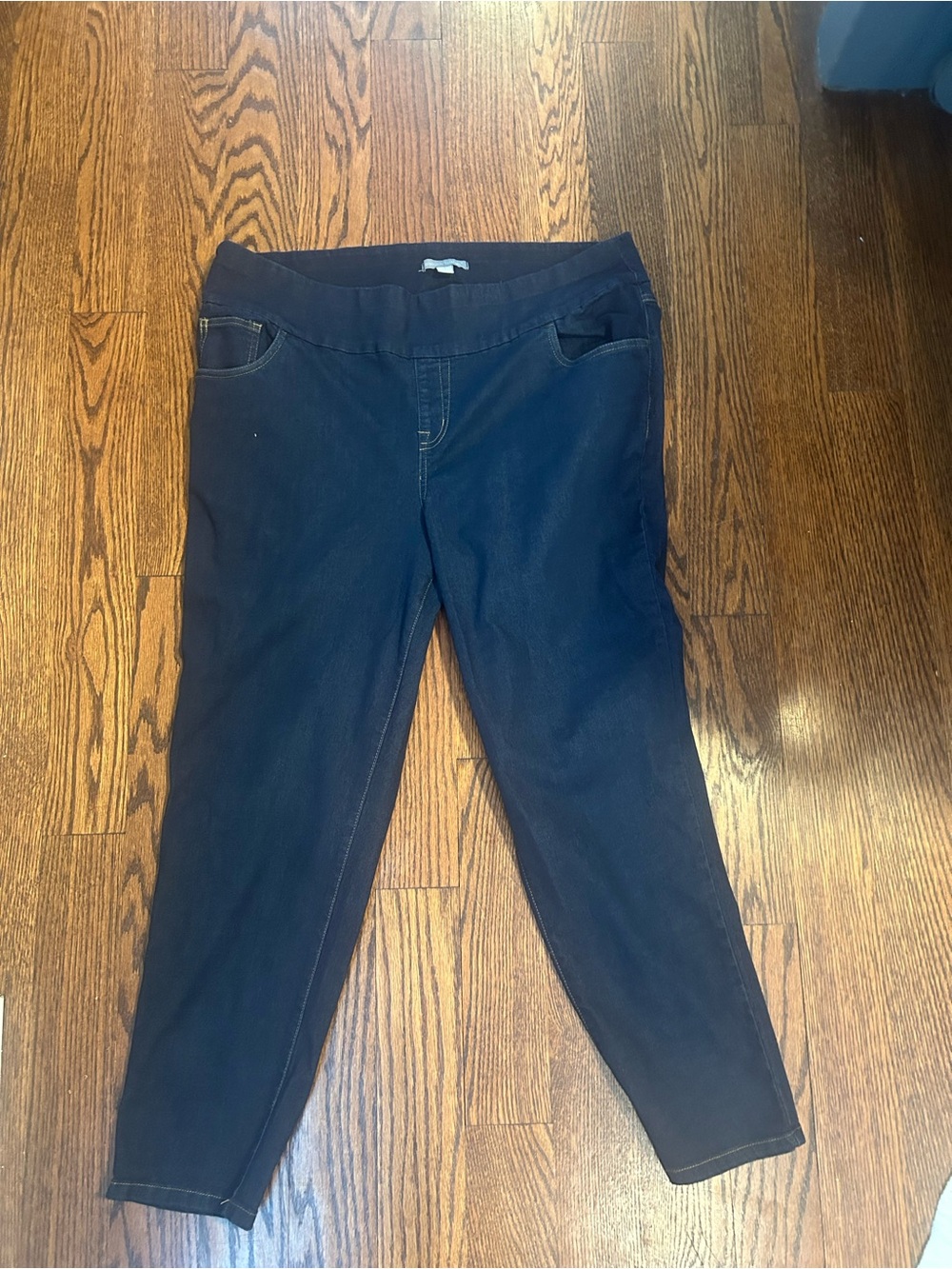 Women's Dark Blue Pull On Stretch Jeans